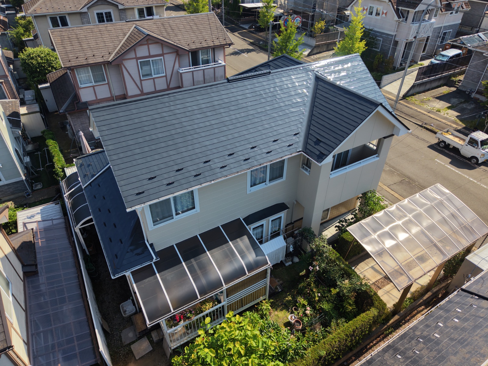 塗装工事｜屋根塗装工事の施工事例｜なごみルーフ