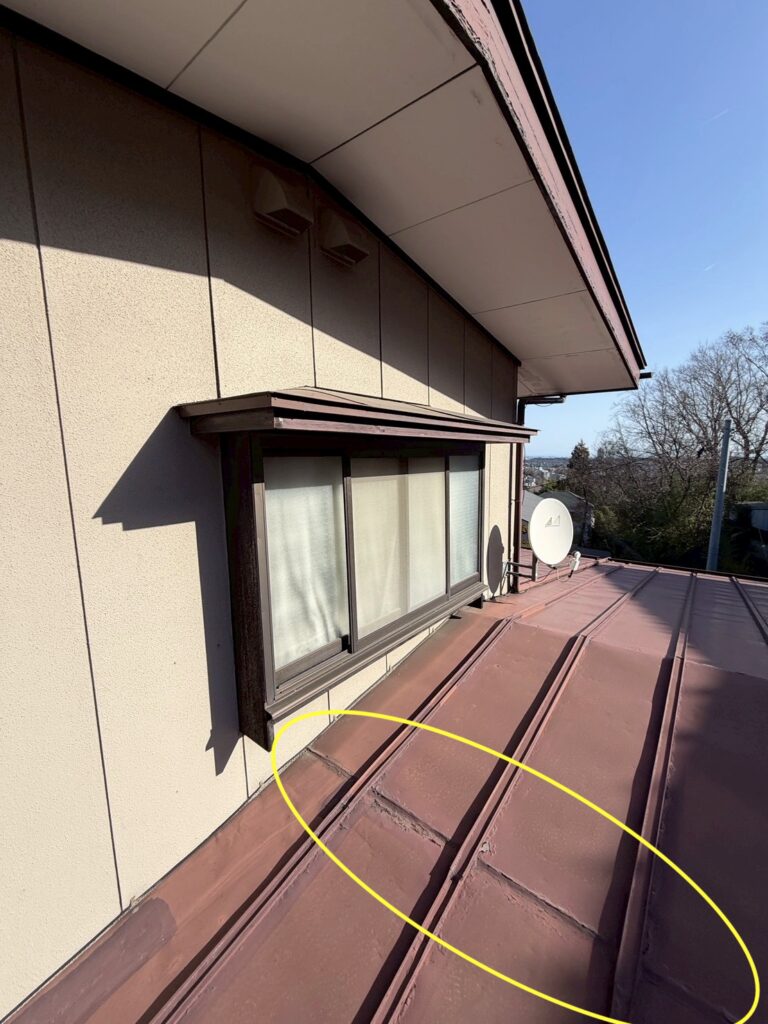 トタン屋根　雨漏りの原因