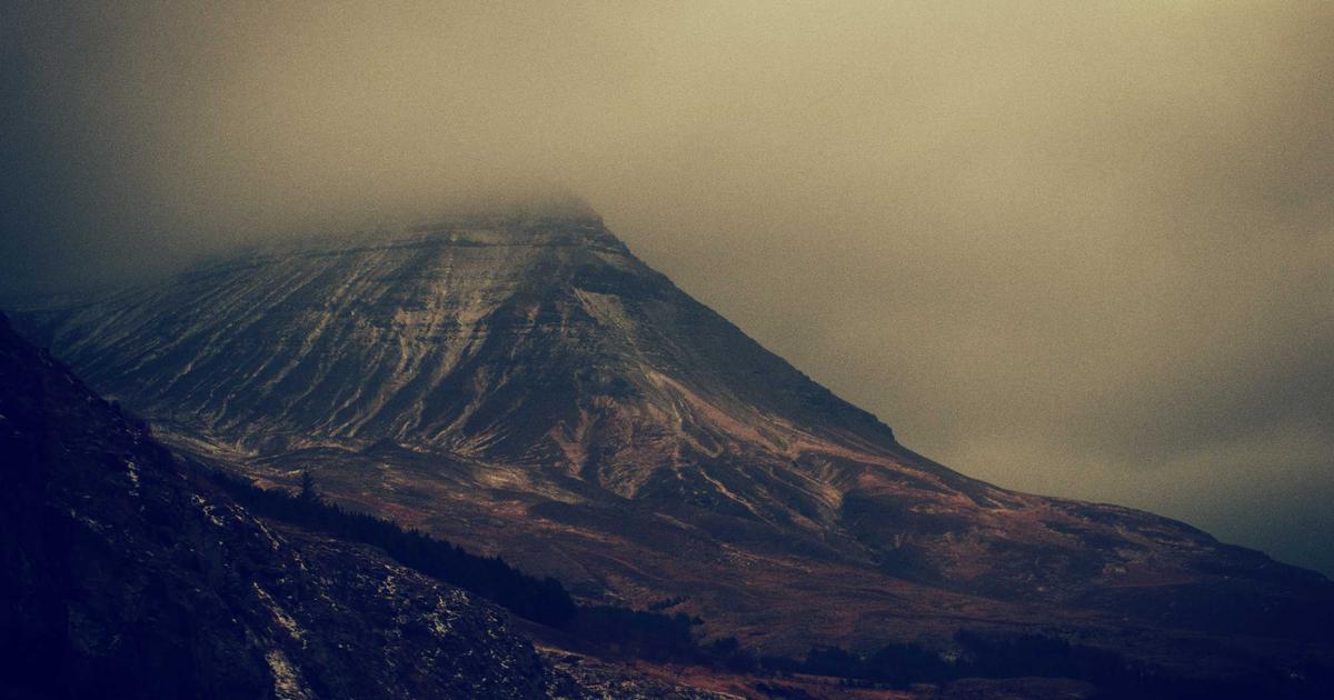 春の長雨で雨漏り発生?仙台で屋根点検すべき理由