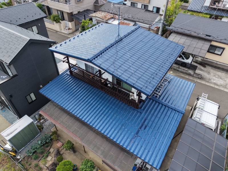 屋根ドローン画像