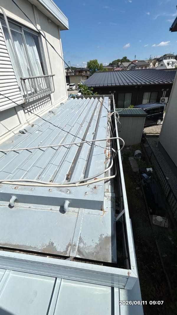 1階屋根（玄関上部）