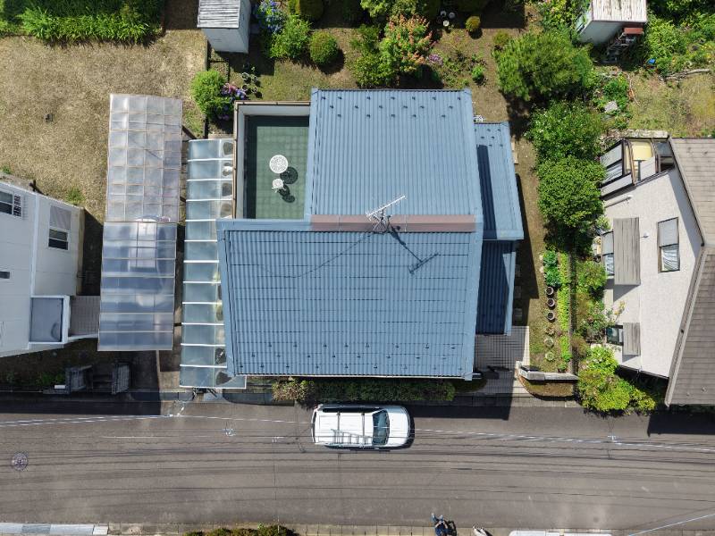 屋根ドローン画像