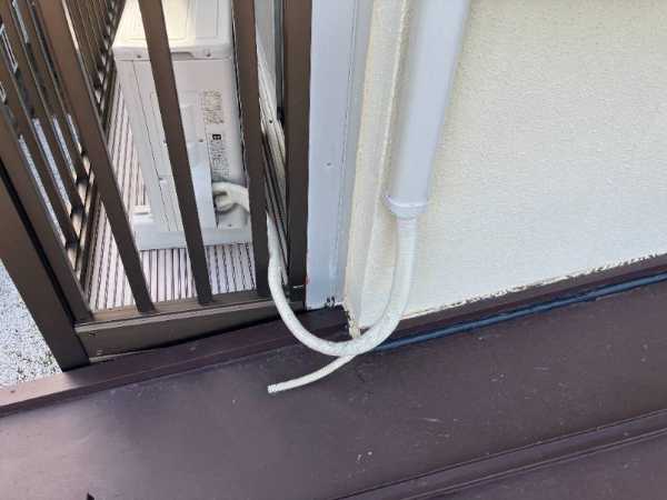 1階屋根・外壁接点部