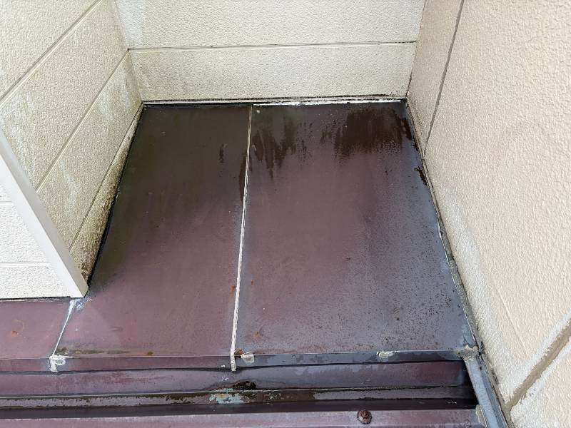 雨漏り箇所直上