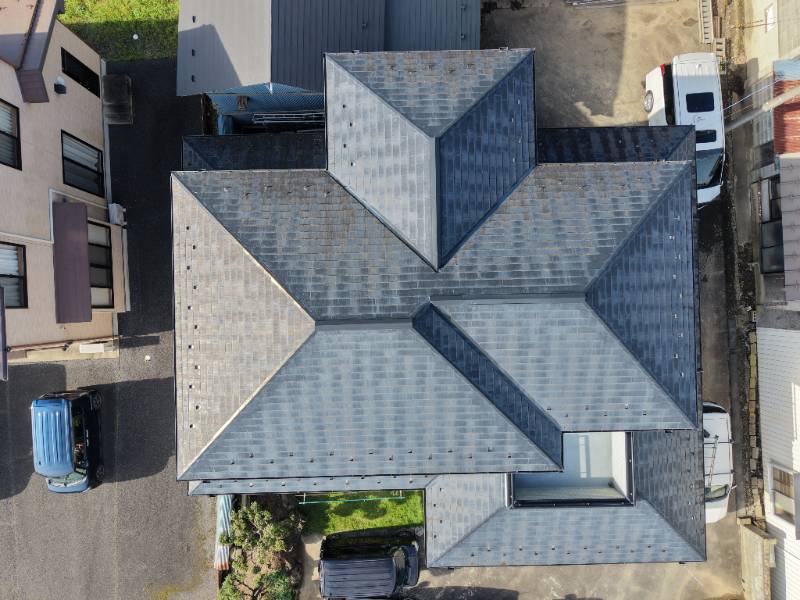 屋根ドローン画像